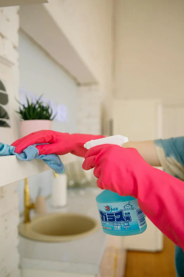 FreshFlow team delivering professional cleaning results